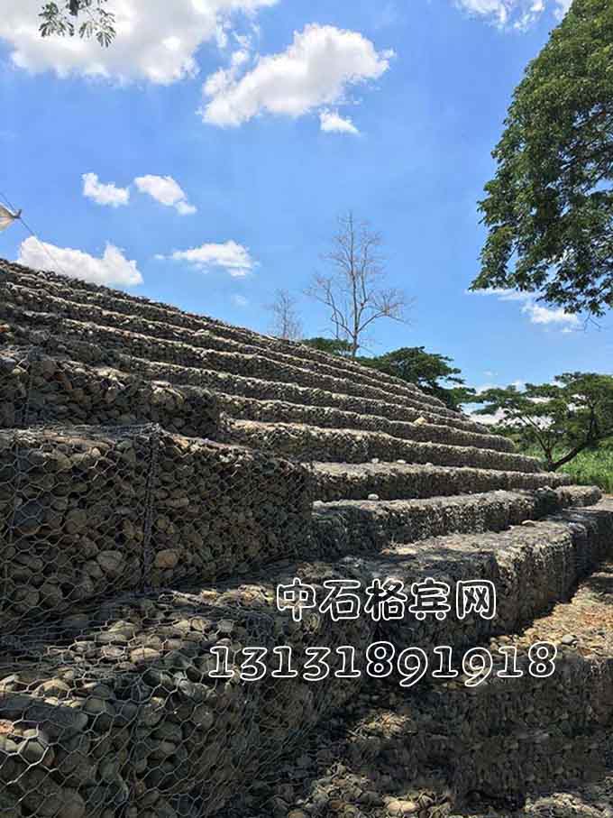 護岸石籠網(wǎng)擋墻 護岸石籠網(wǎng)擋墻